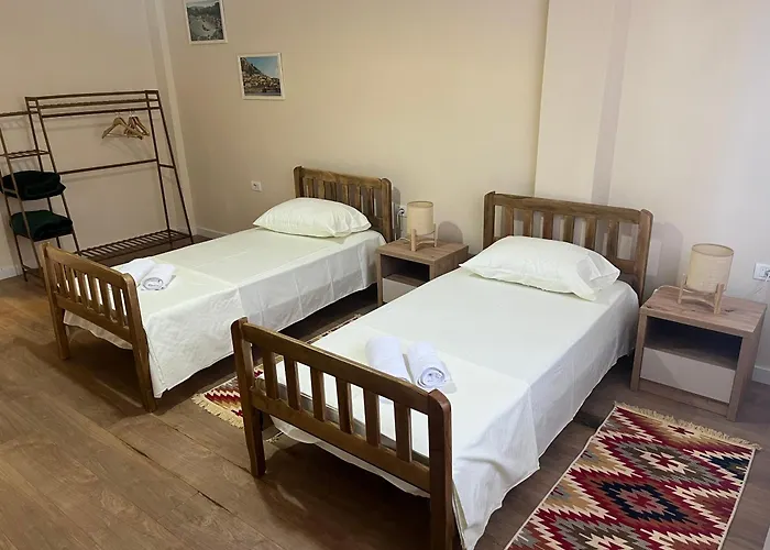 Irena And Papi's Warm Apartmán *