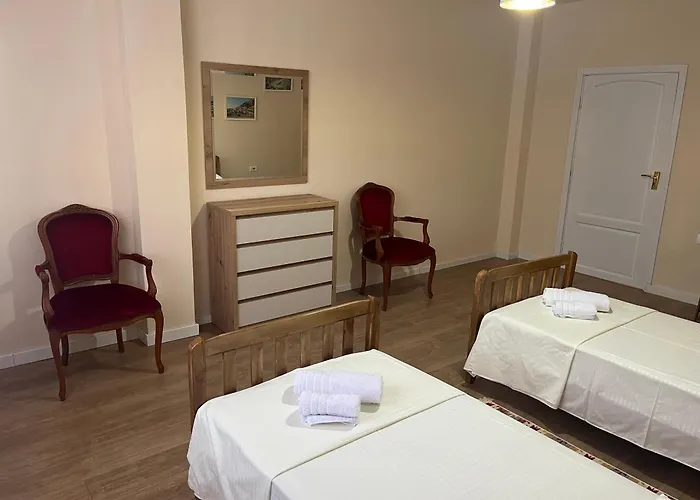 Irena And Papi's Warm * Τίρανα