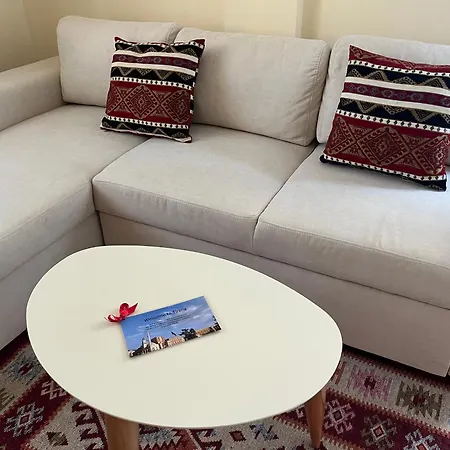 Irena And Papi's Warm Appartement Tirana